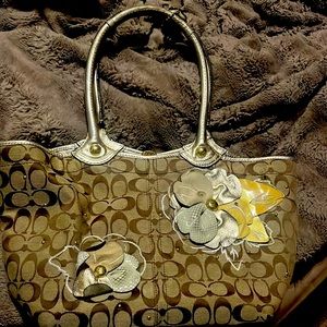 This designer bag